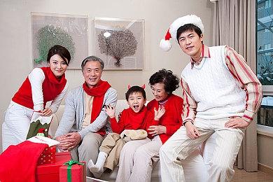 iPhone中国市场如何迎战国产机 苹果要靠iOS18逆袭